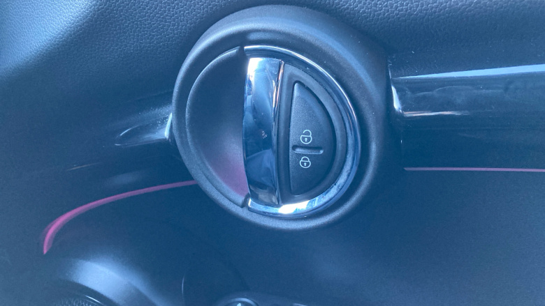 MINI Hatchback 1.5 Cooper Sport 3dr Auto Petrol Hatchback